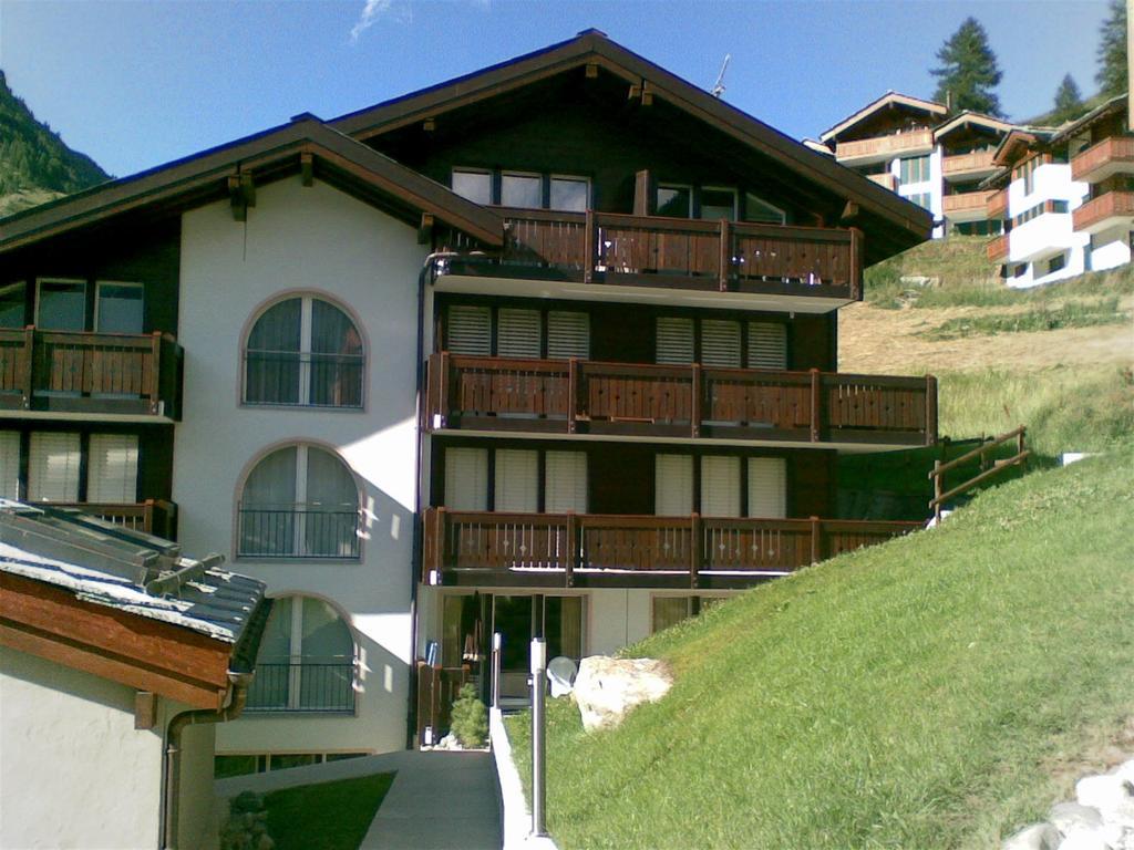 Casa Collinetta 2 Apartment Zermatt Exterior photo